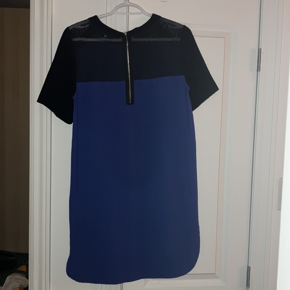 Blue & black short sleeves dress​ - Picture 3 of 3